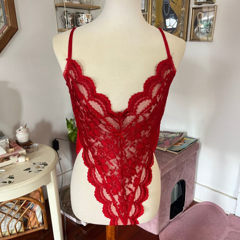 Red paper tag vintage deep plunge floral lace high leg silk bodysuit